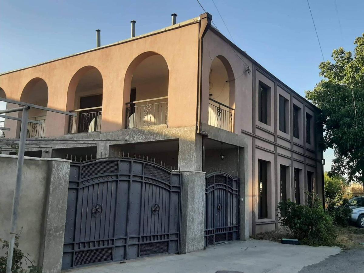 Jorji Bed & Breakfast Gori Ngoại thất bức ảnh